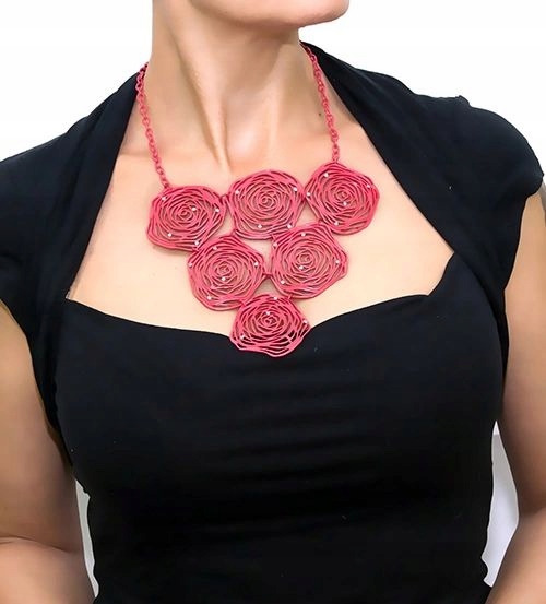 NASZYJNIK ROSES AMARANT