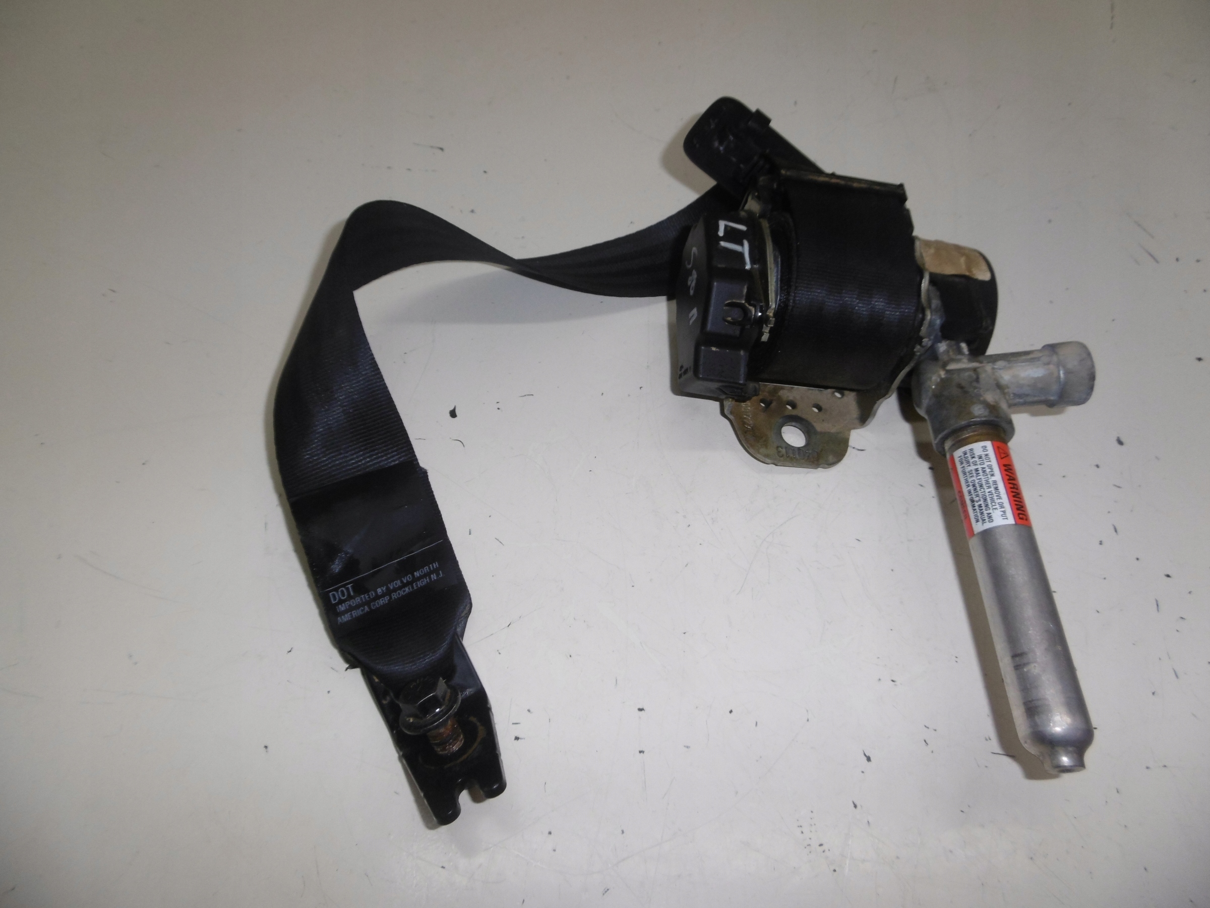 PAS BEZPIECZEŃSTWA LEWY TYŁ VOLVO S80 II V70 XC70