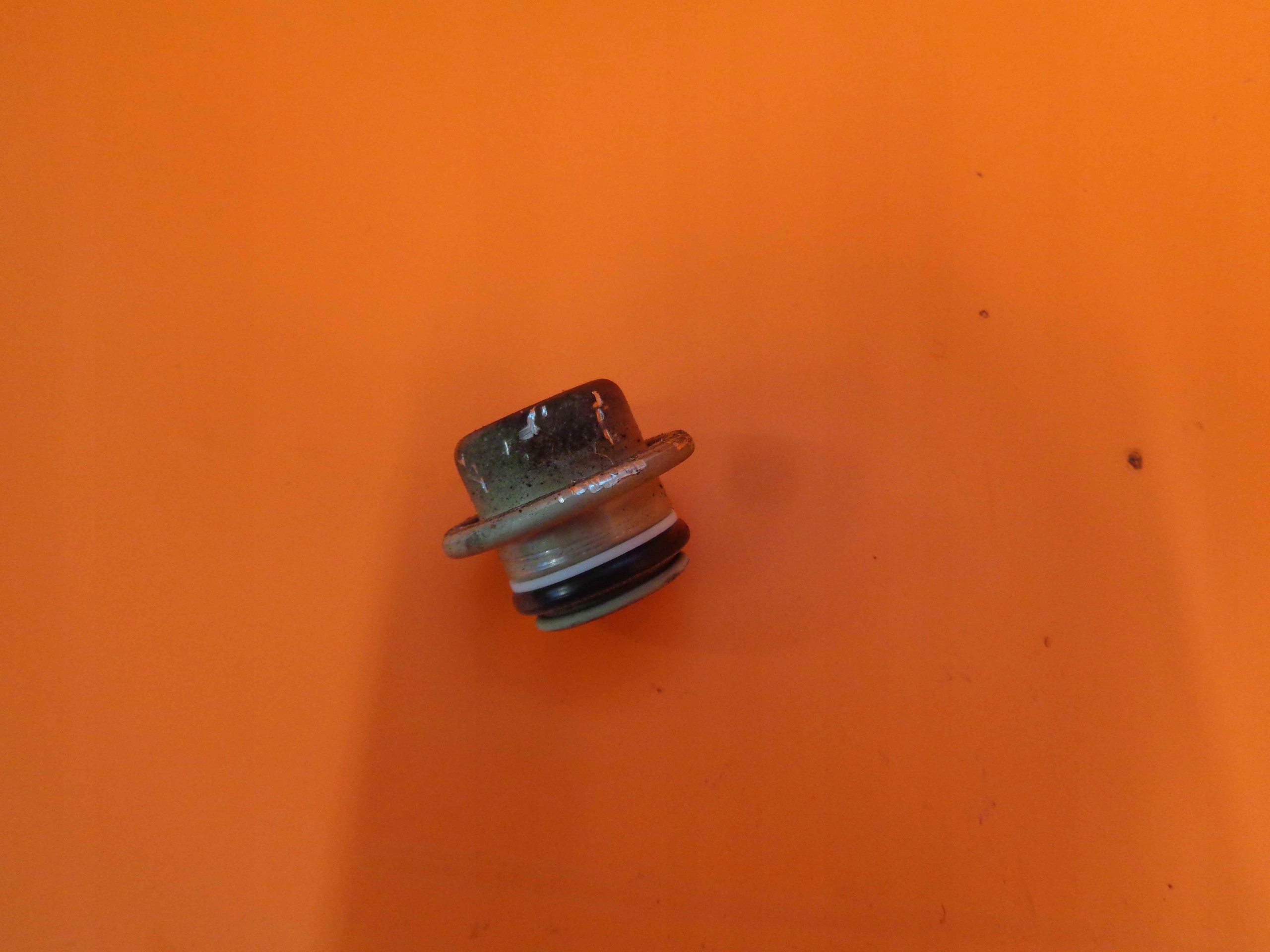 HONDA CIVIC VII 1.7 B regulator cisnienia paliwa