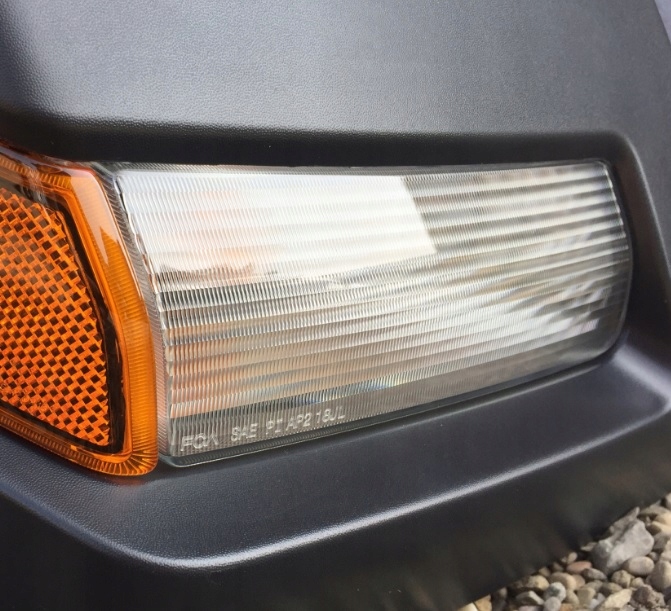 68293126AE - ДНЕВНЫЕ ХОДОВЫЕ ОГНИ НЕ LED ПРАВЫЙ WRANGLER JL ГЛАДИАТОР