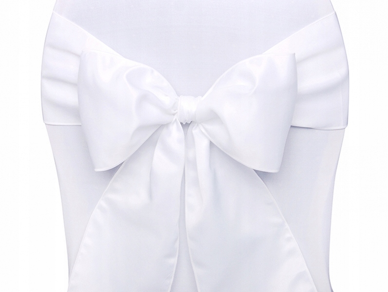 Pokrowiec na krzesło + szarfa satynowa dekoracje na komunię komunijne 9kol. Kolor dominujący biały