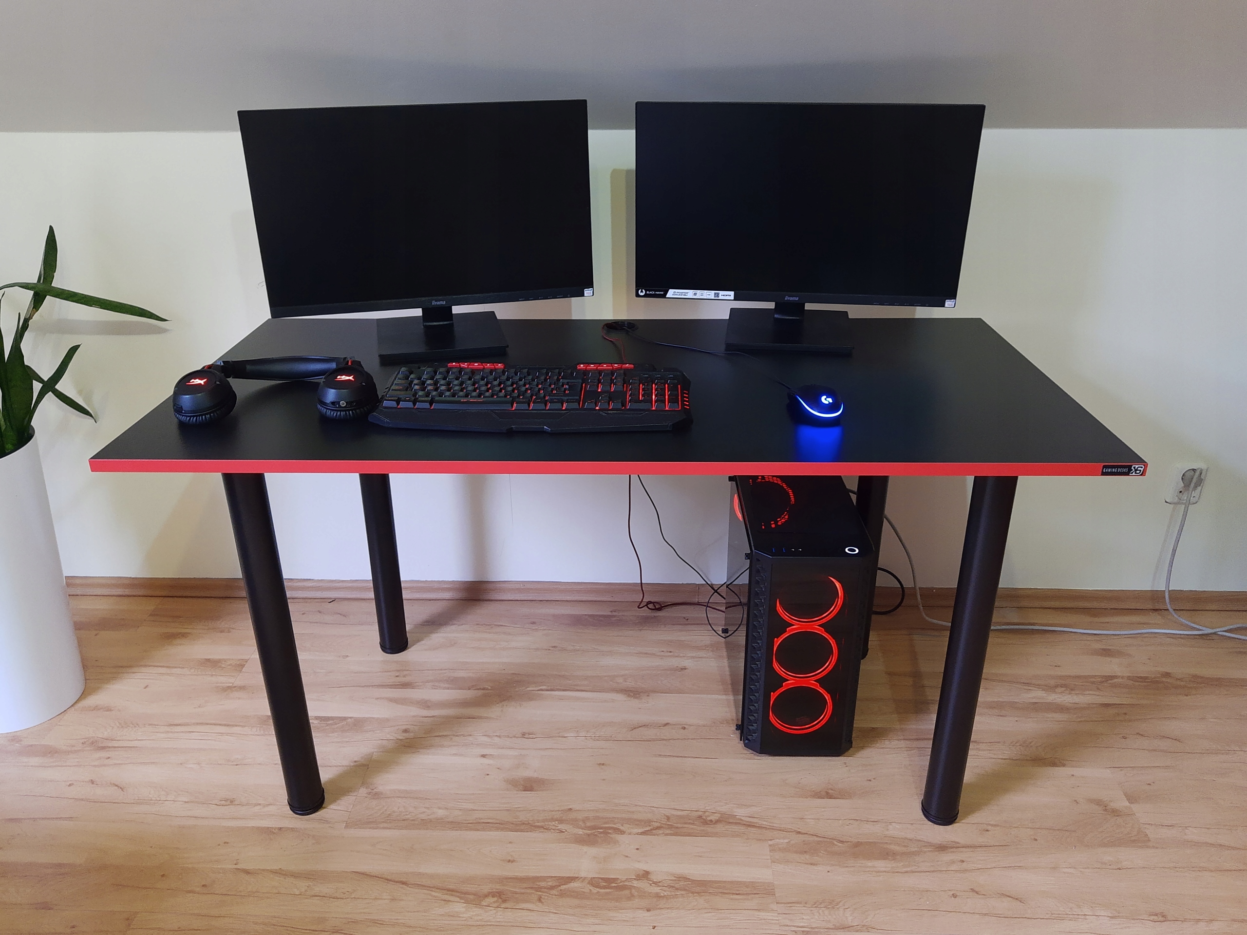 BIURKO GAMINGOWE KOMPUTEROWE K6's Desks 120x60 Kształt blatu prostokątny