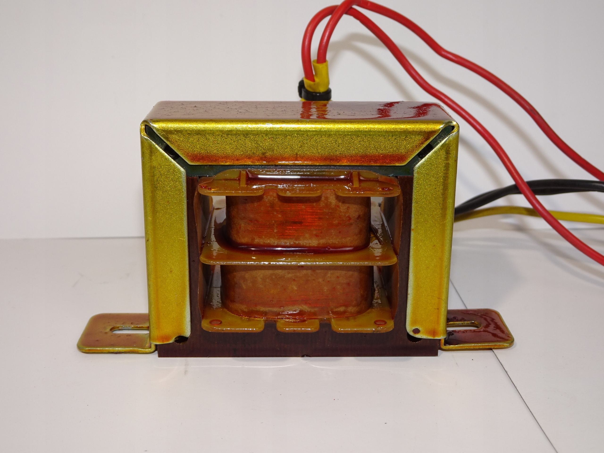 TRAFO TRANSFORMATOR 26V / 2×24V 7VA