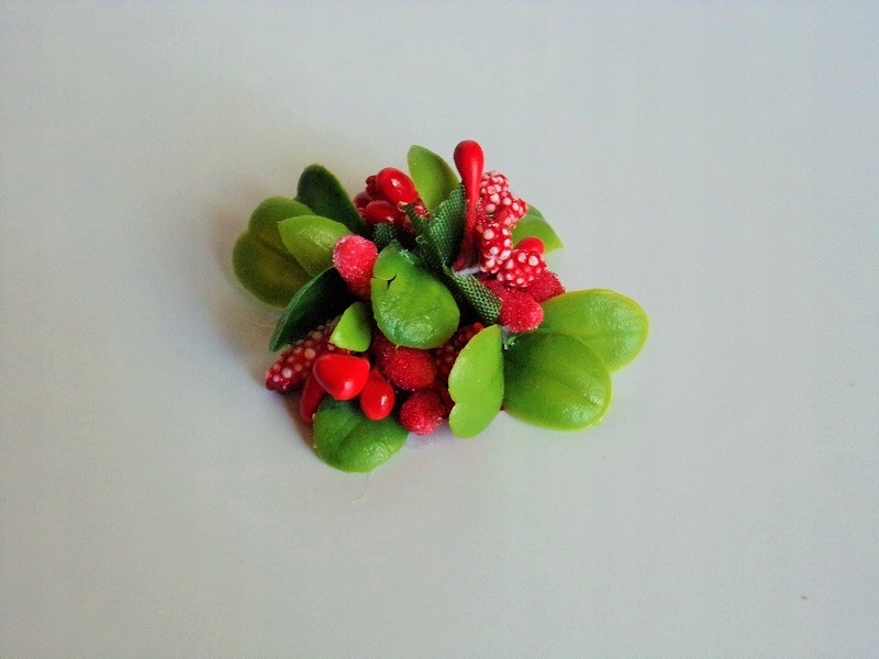 PR 12 E * Przypinka butonierka na ślub studniówkę Cechy dodatkowe brak