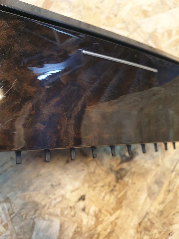 VW TOUAREG 7P 10- SCHOWEK POPIELNICZKA 7P1863071 Typ samochodu Samochody osobowe