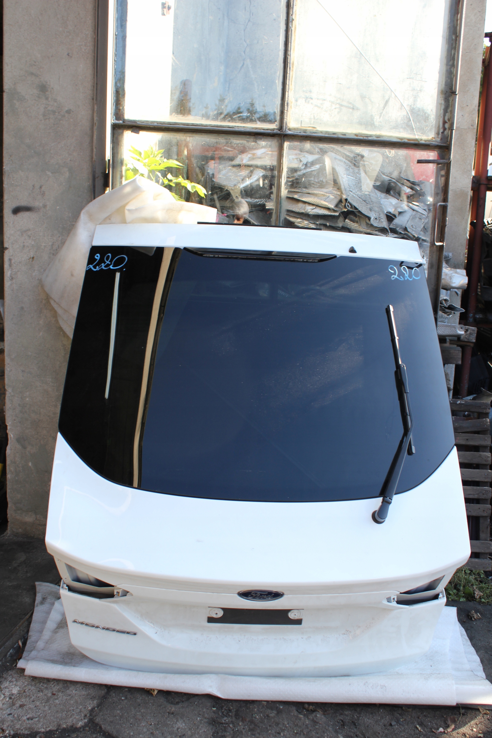 220 FORD MONDEO MK5 HB KLAPA BAGAŻNIKA FD