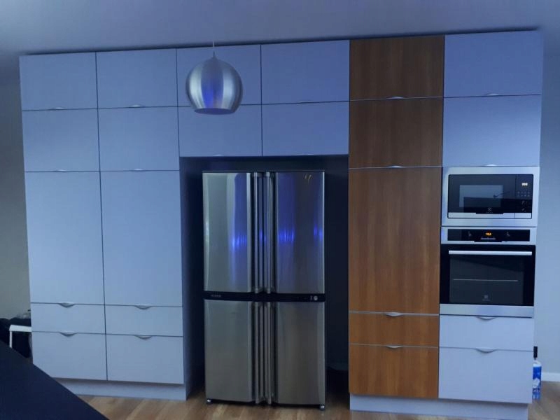 

Laminat Hpl Matowy Szary