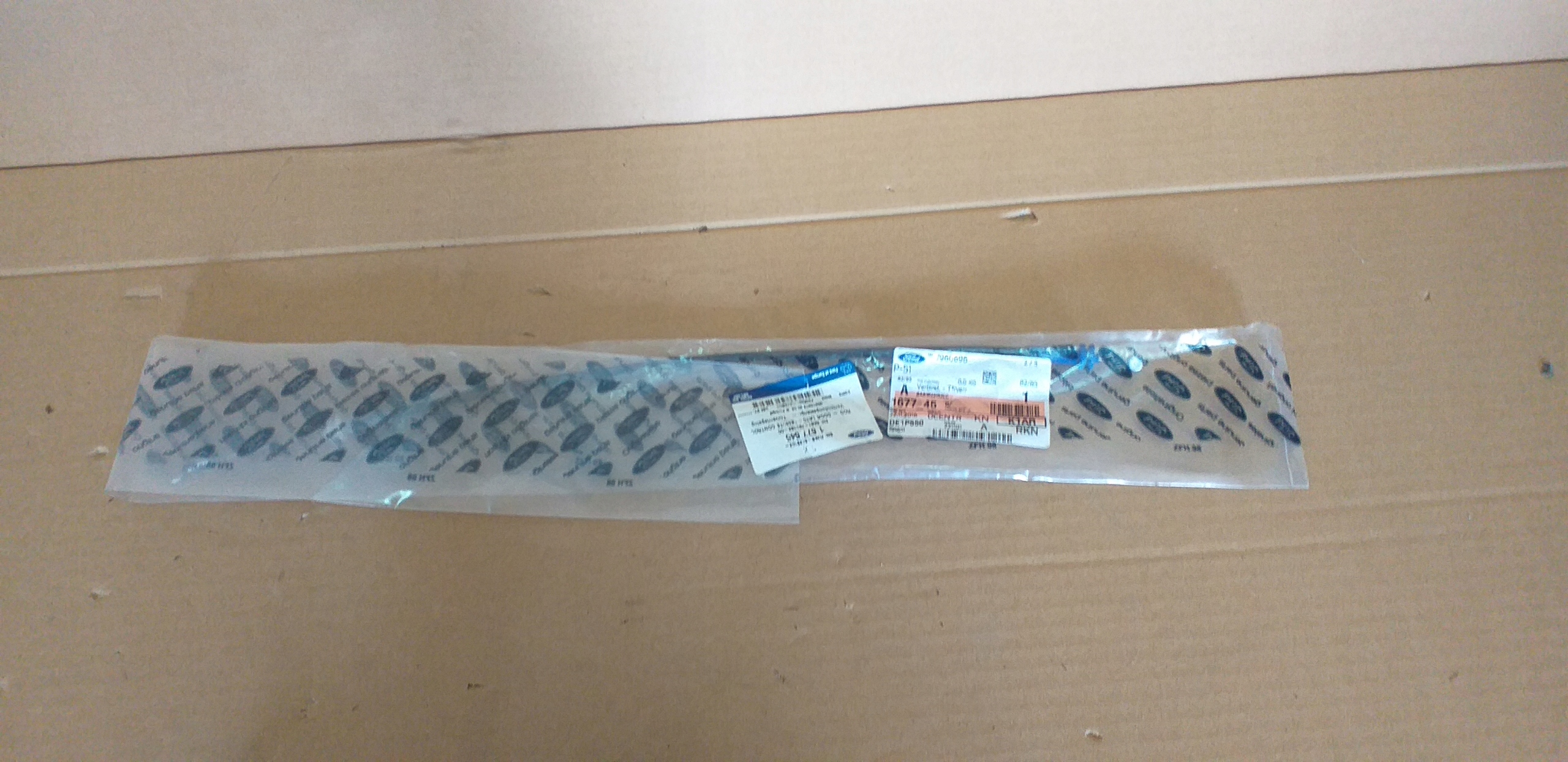 DRZWI PRZEDNIE PRAWE LINKA KLAMKI FORD FIESTA MK7