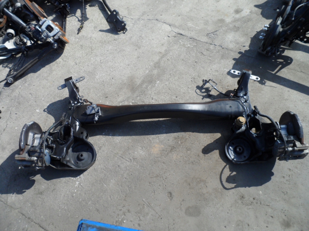 OS OSKA BELKA ZAWIESZENIE TYŁ CITROEN C4 PICASSO II