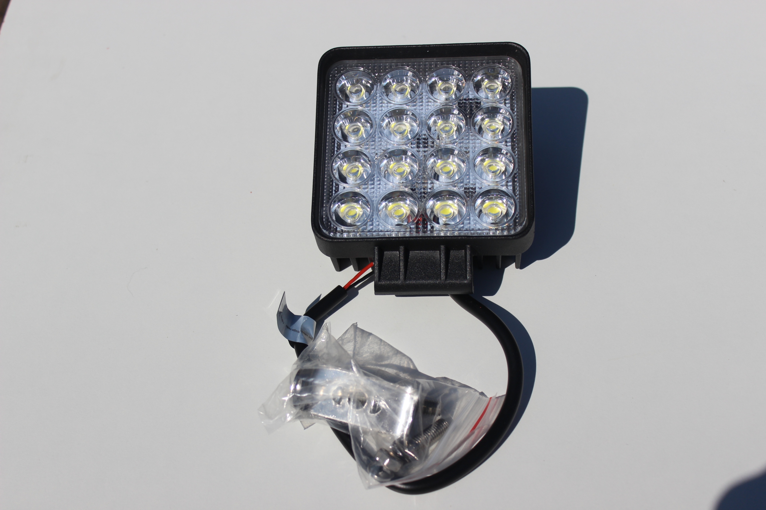 

Lampa Robocza Szperacz 12/24V Led Laweta Naczepa