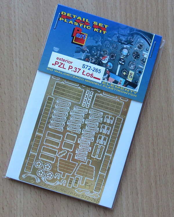Part S72-265 1/72 Pzl P.37 Vnější losos (fly)