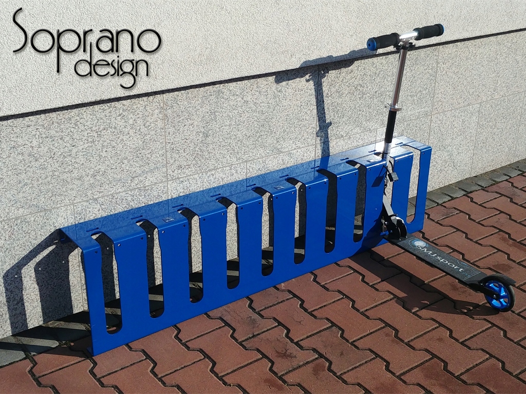 STOJAK NA HULAJNOGI Z MOŻLIWOŚCIĄ ZAPIĘCIA HB10