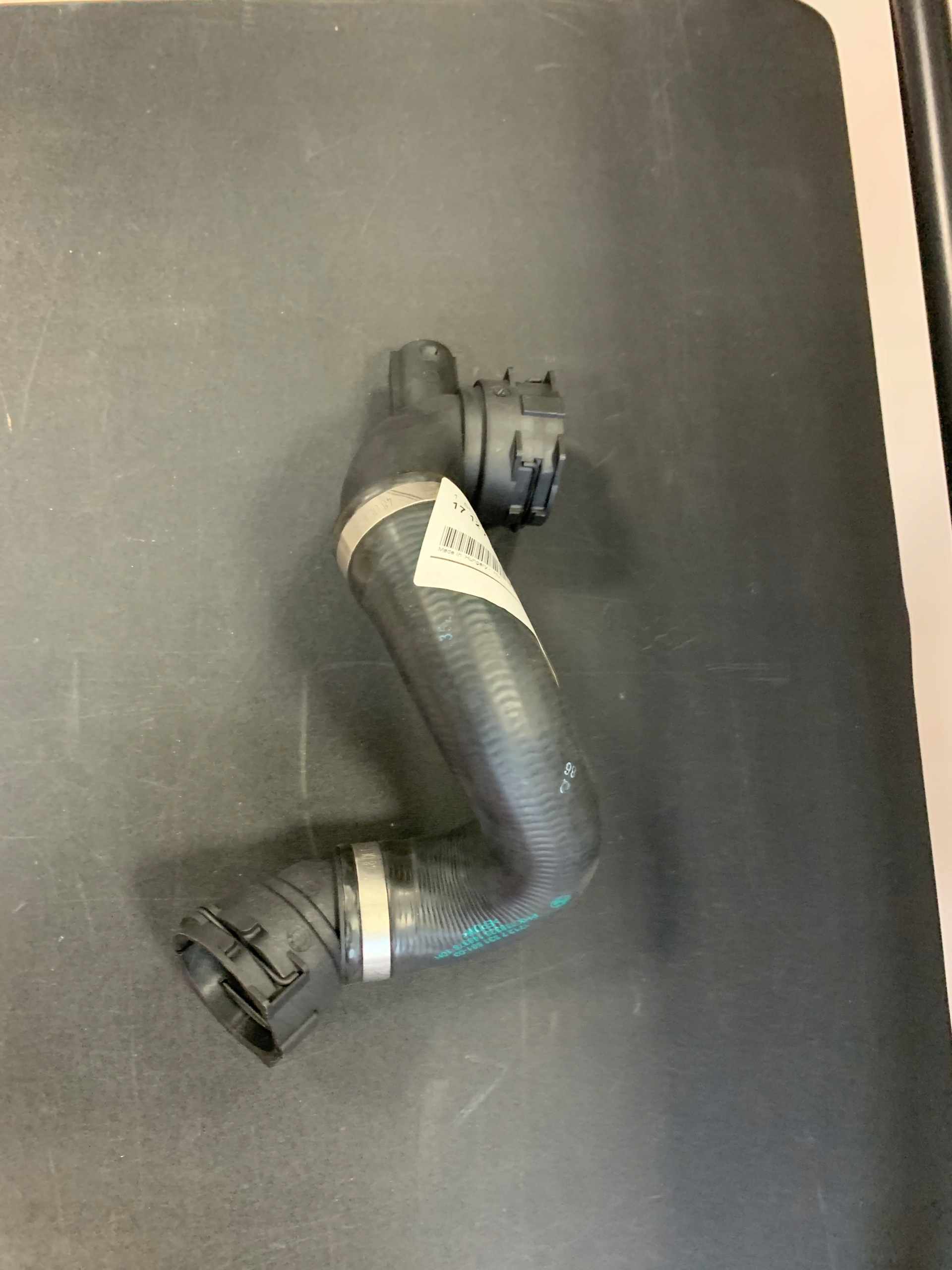 BMW OE 17127531581 przewod радіатора воду