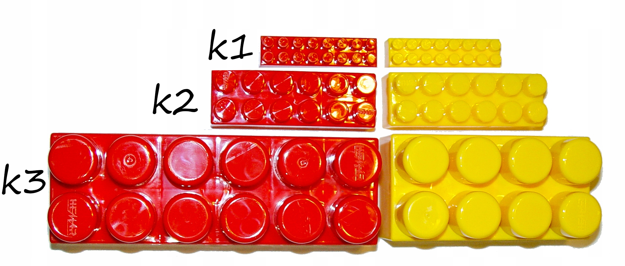 Hemar duży kuferek z klockami K1, 600 elementów EAN (GTIN) 5905191370466