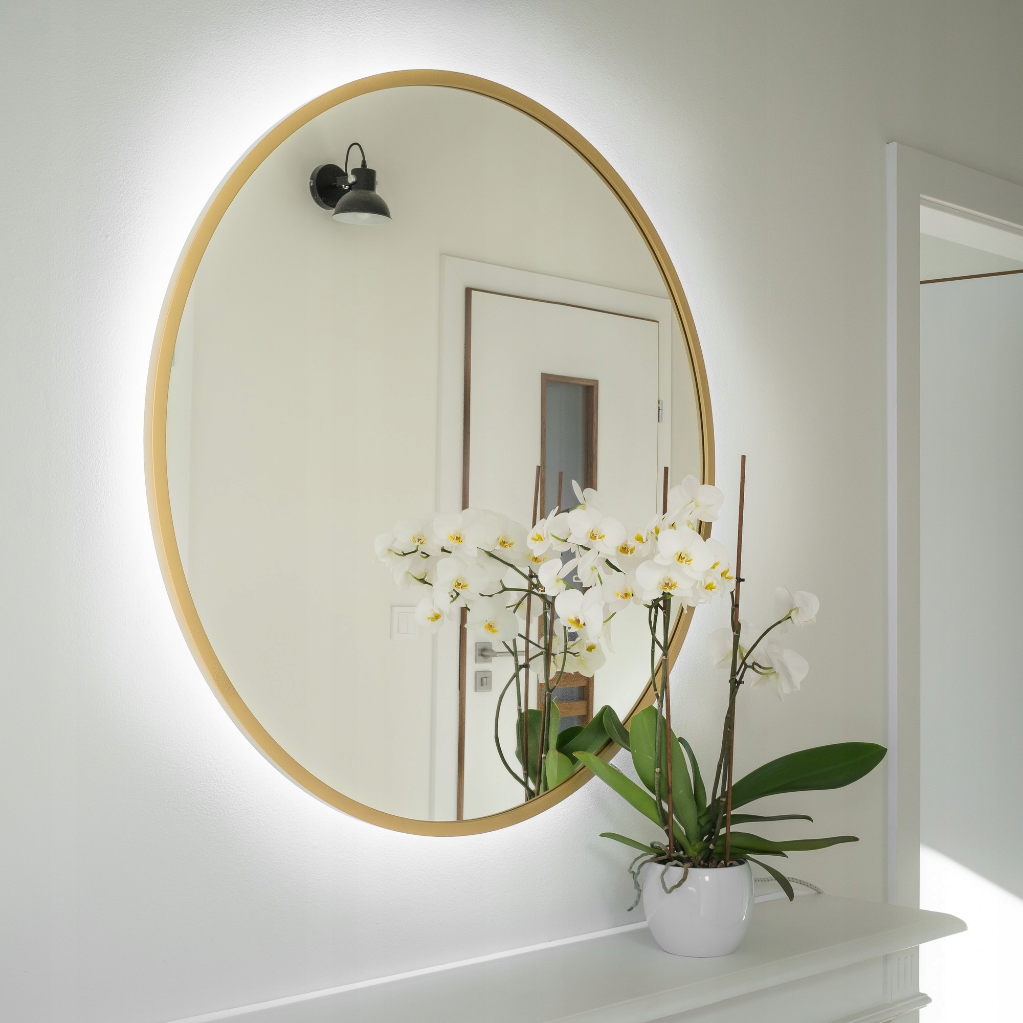 LUSTRO OKRĄGŁE ZŁOTA RAMA 50 cm, LED EAN (GTIN) 5904553951374