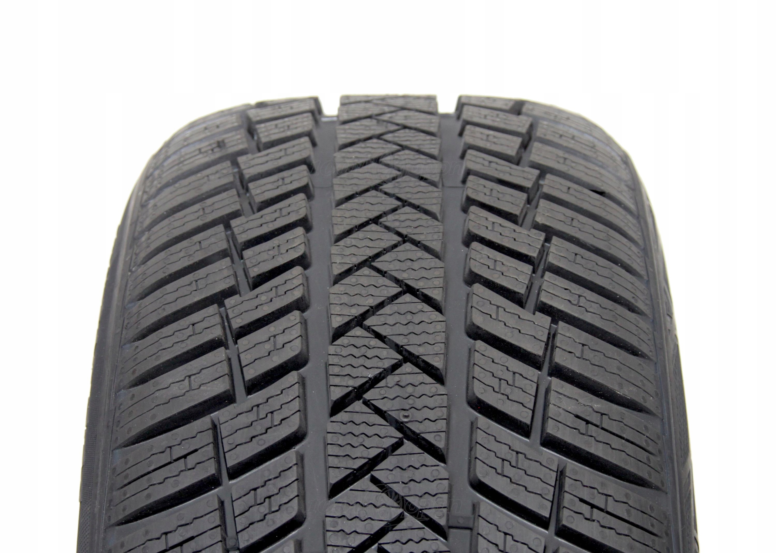 4X нові шини VREDESTEIN WINTRAC PRO 215 / 60R17
