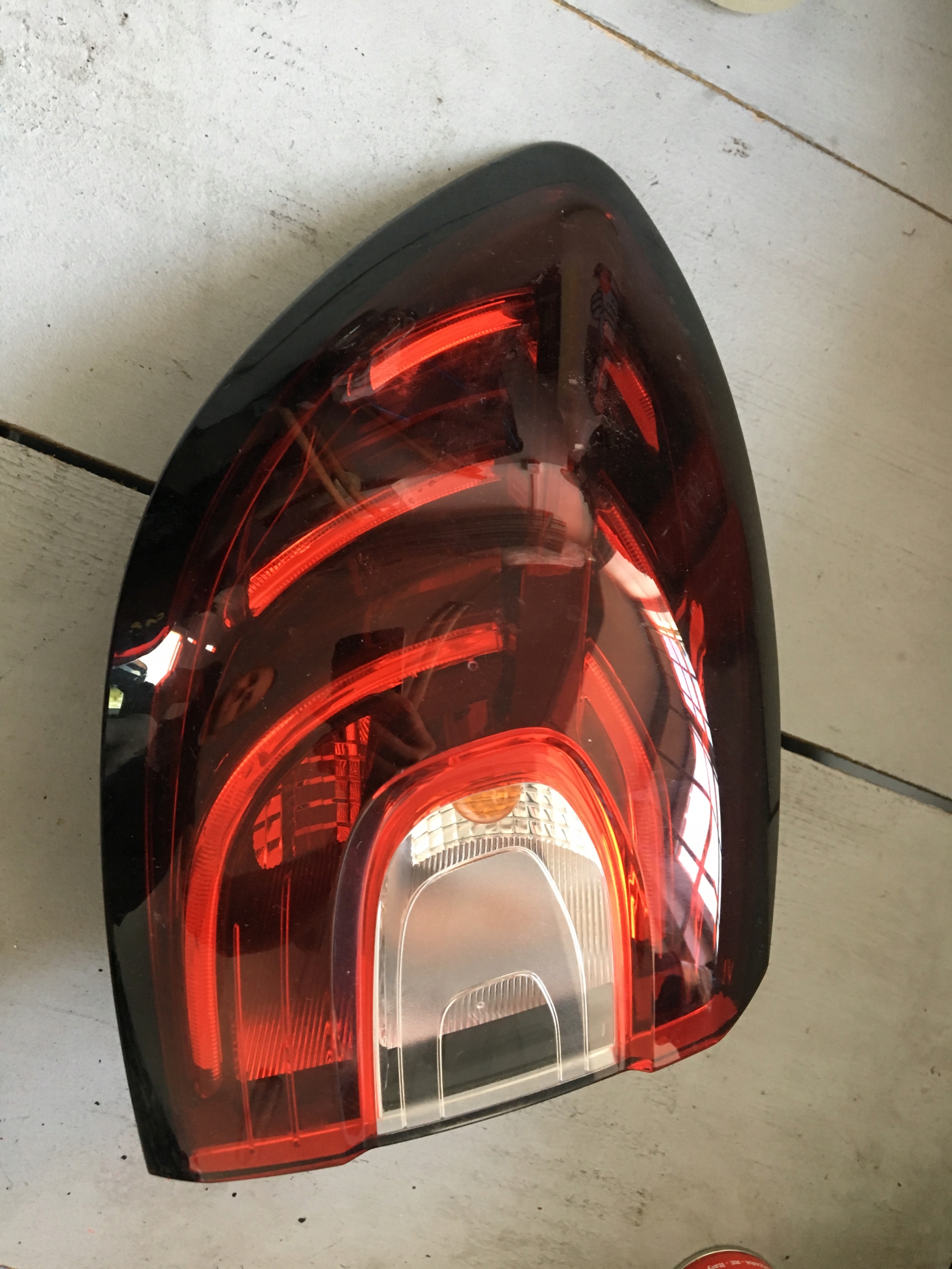 фонарь CAPTUR РЕСТАЙЛИНГ