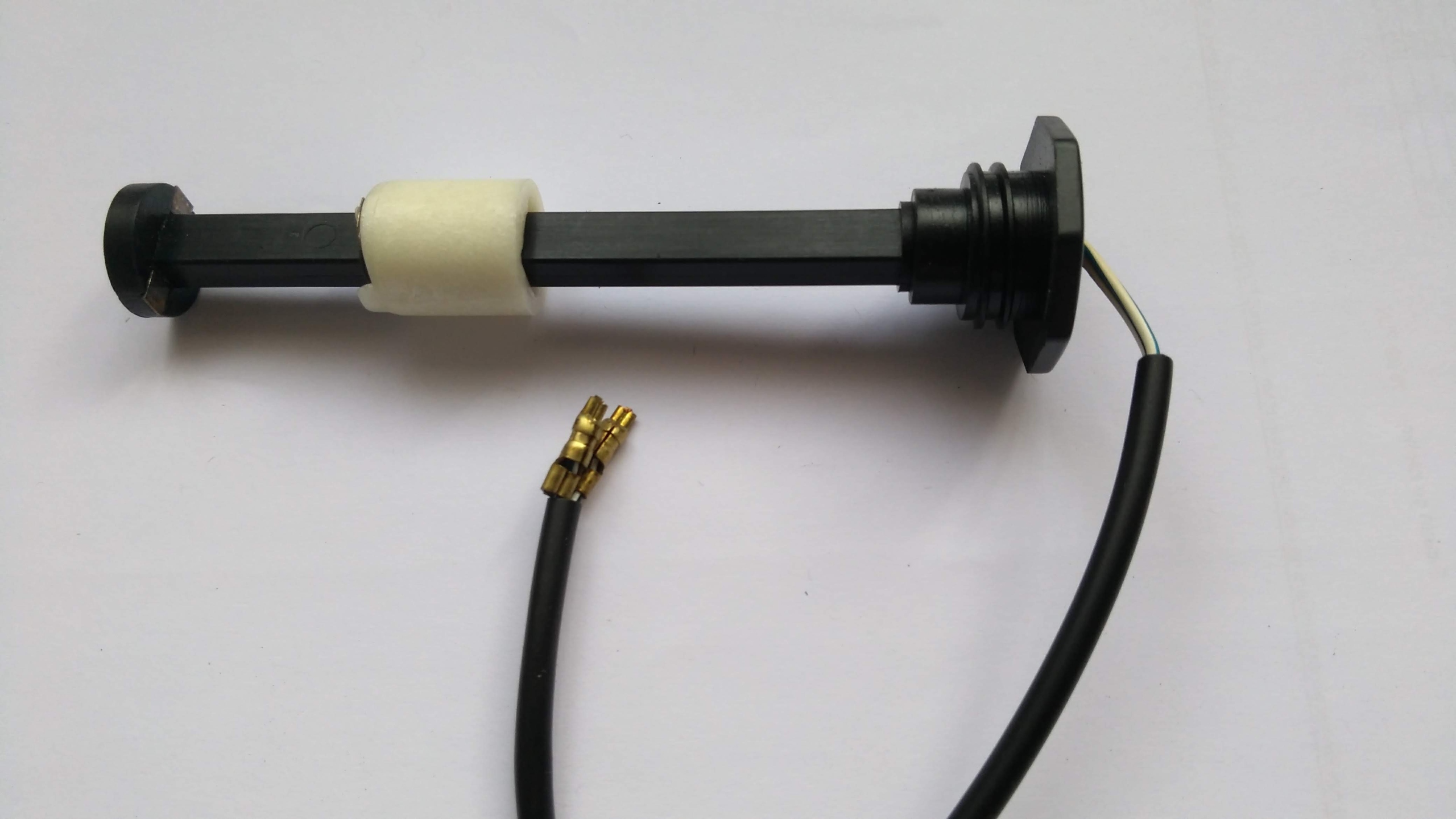 2 - ДАТЧИК РІВНЯ ПАЛИВА ПОПЛАВОК APRILIA SCARABEO