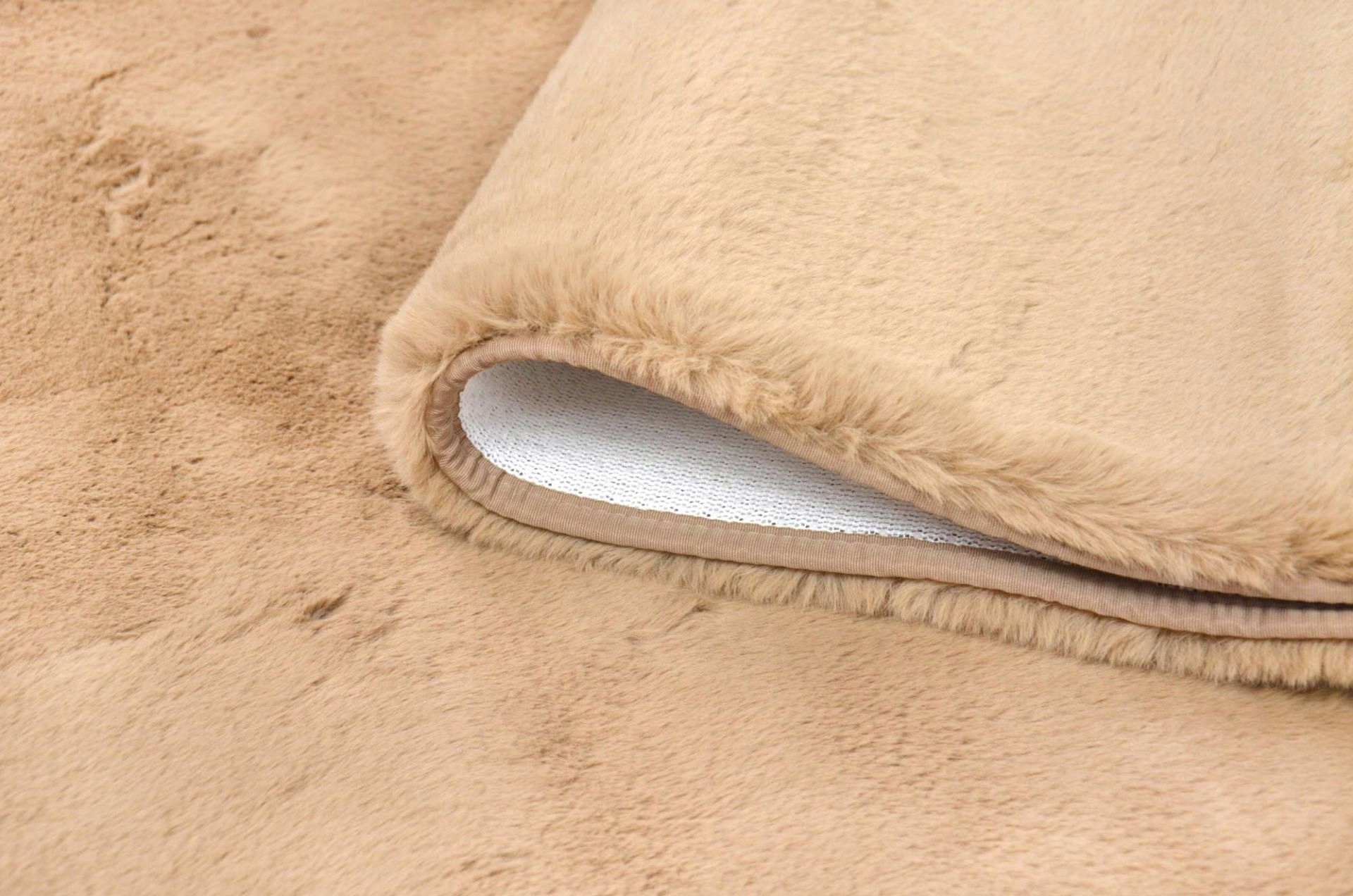 Dywan Bellarosa Rabbit królik beż 80x150cm Marka Multidecor