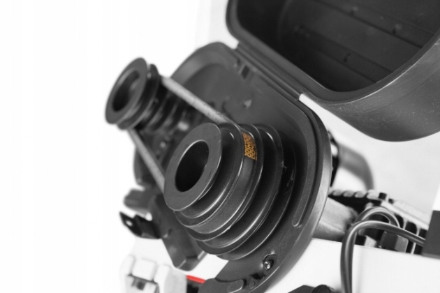 PRZECINARKA DO METALU PIŁA TAŚMOWA CORMAK BS712R Rodzaj taśmowa