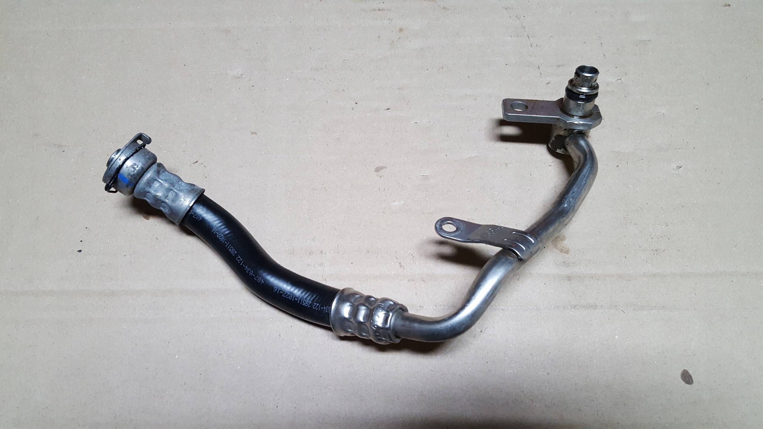 Przewód Olejowy AUDI A6 C7 A8 D4 3.0TDI 4H0317817H