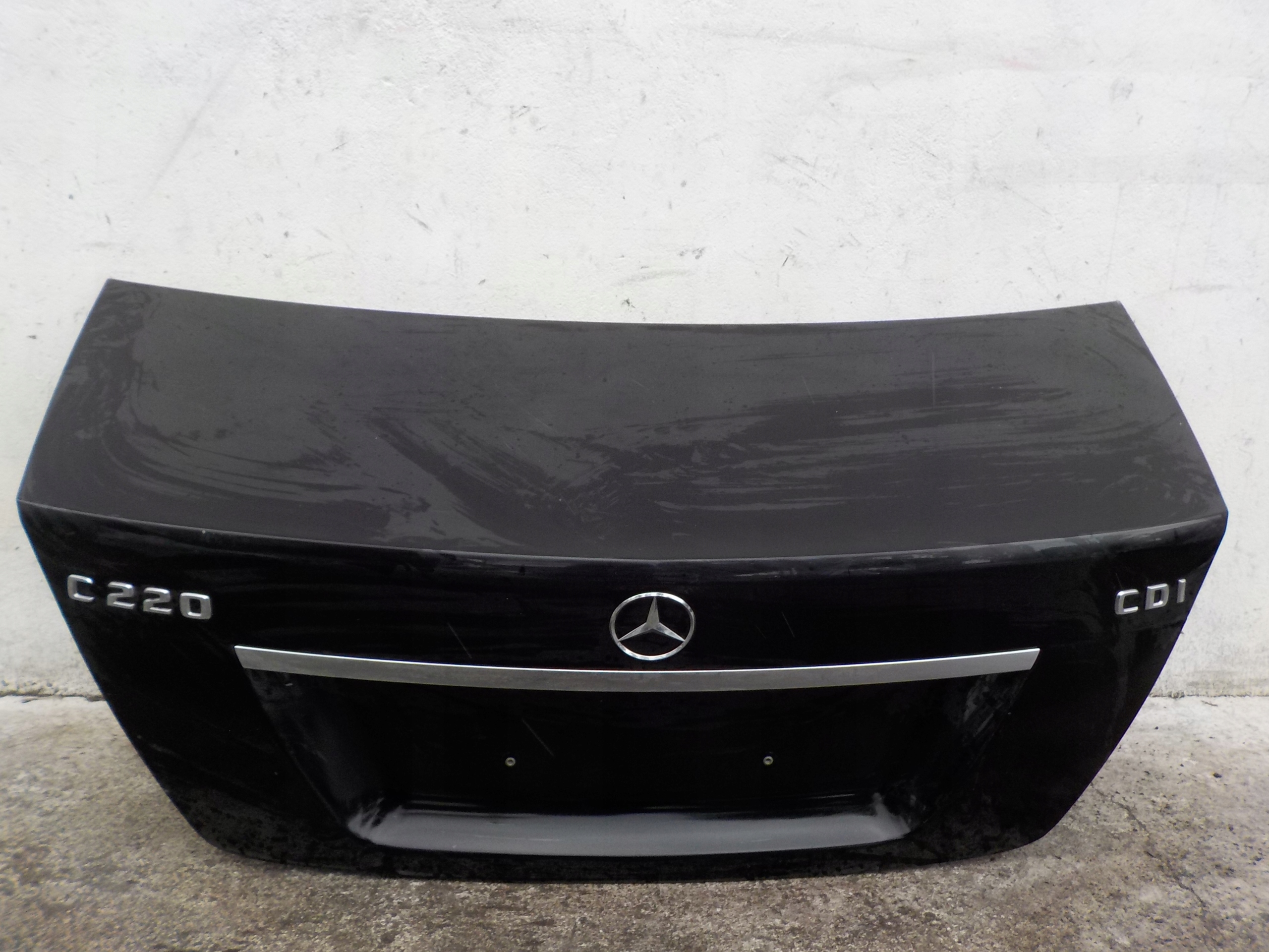 MERCEDES C-KLASA 204 SEDAN KLAPA TYLNA BAGAŻNIKA