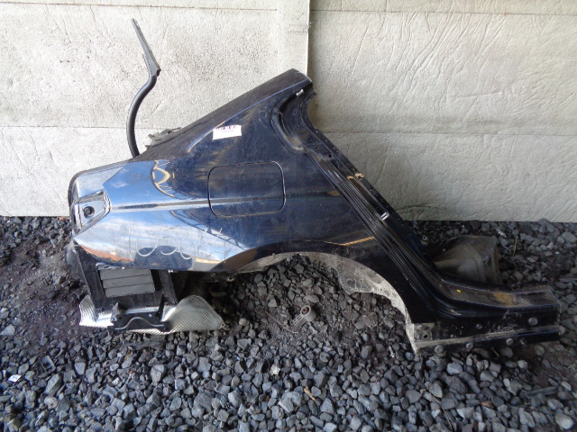 BMW 6 F12 10-> КАРБОНШВАРЦ КРИЛО ЧЕТВЕРТИНА