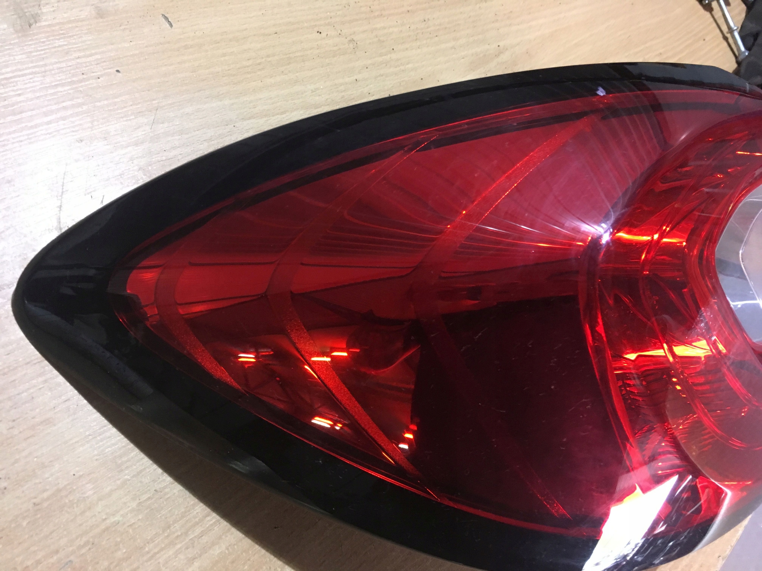 фонарь левый renault CAPTUR