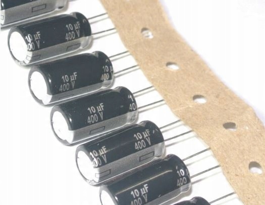 

680uF 35V 105' Low Impedance Rubycon Zl [2szt]