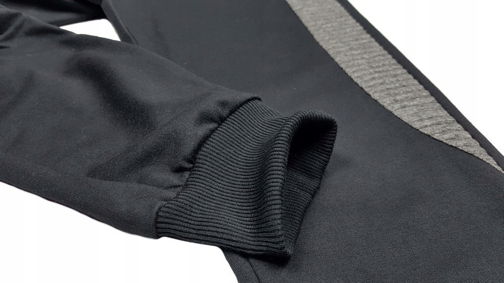 SPODNIE dresowe SPECIAL r 8 - 122/128 cm BLACK Płeć chłopcy dziewczynki