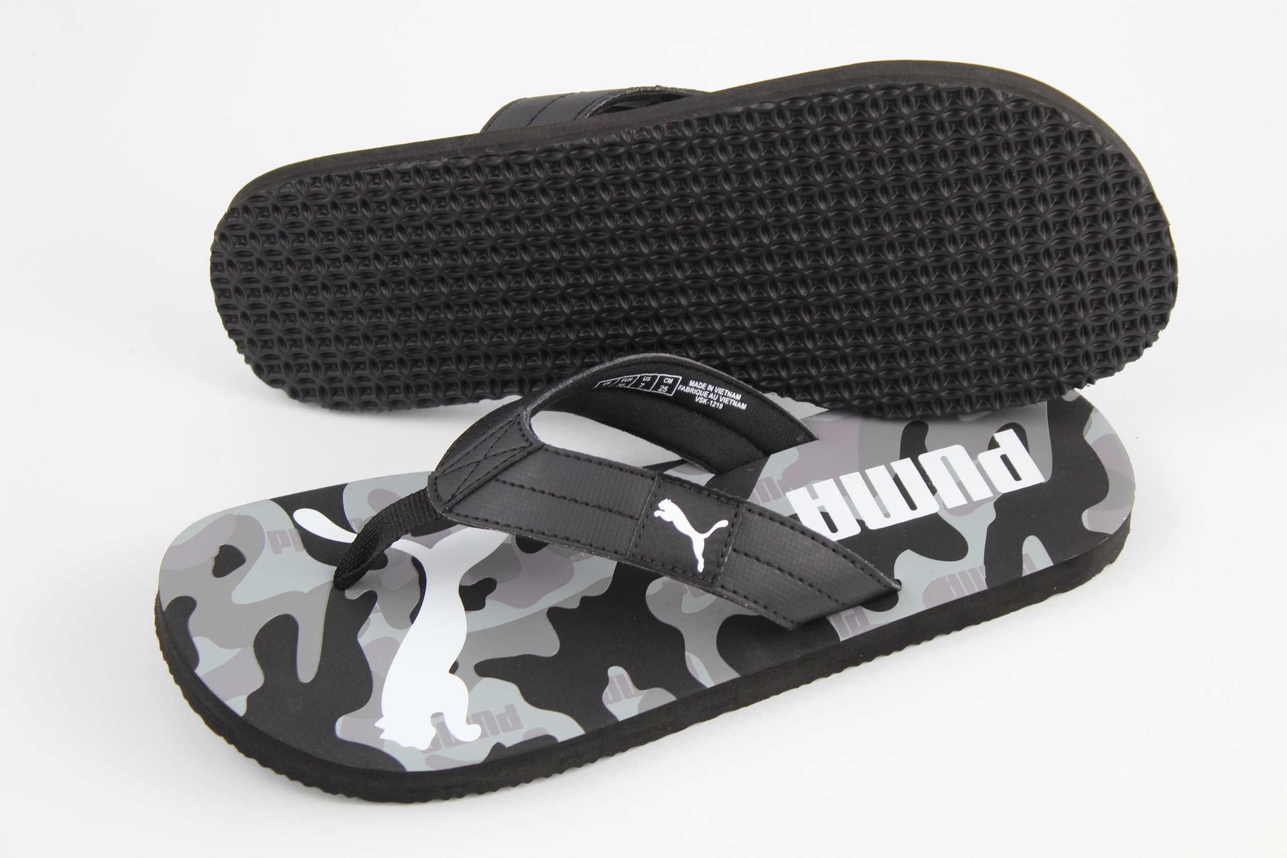 

Japonki Puma 372283 02 Cozy Flip Rebel Camo r.40,5