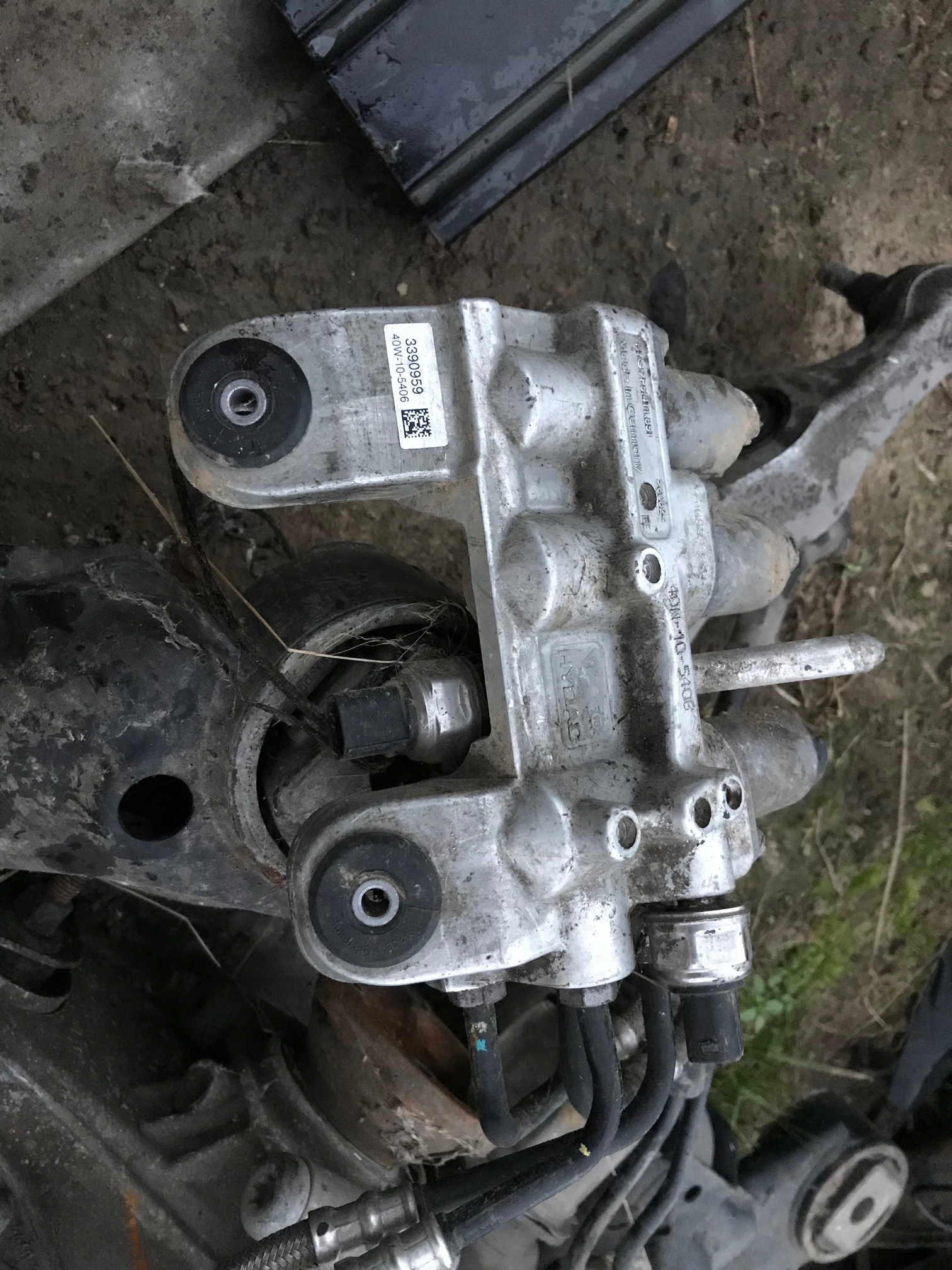 7P5411851 - PORSCHE CAYENNE 7P5 ЕЛЕКТРОМАГНІТНІ КЛАПАНИ DYNAMIC DRIVE