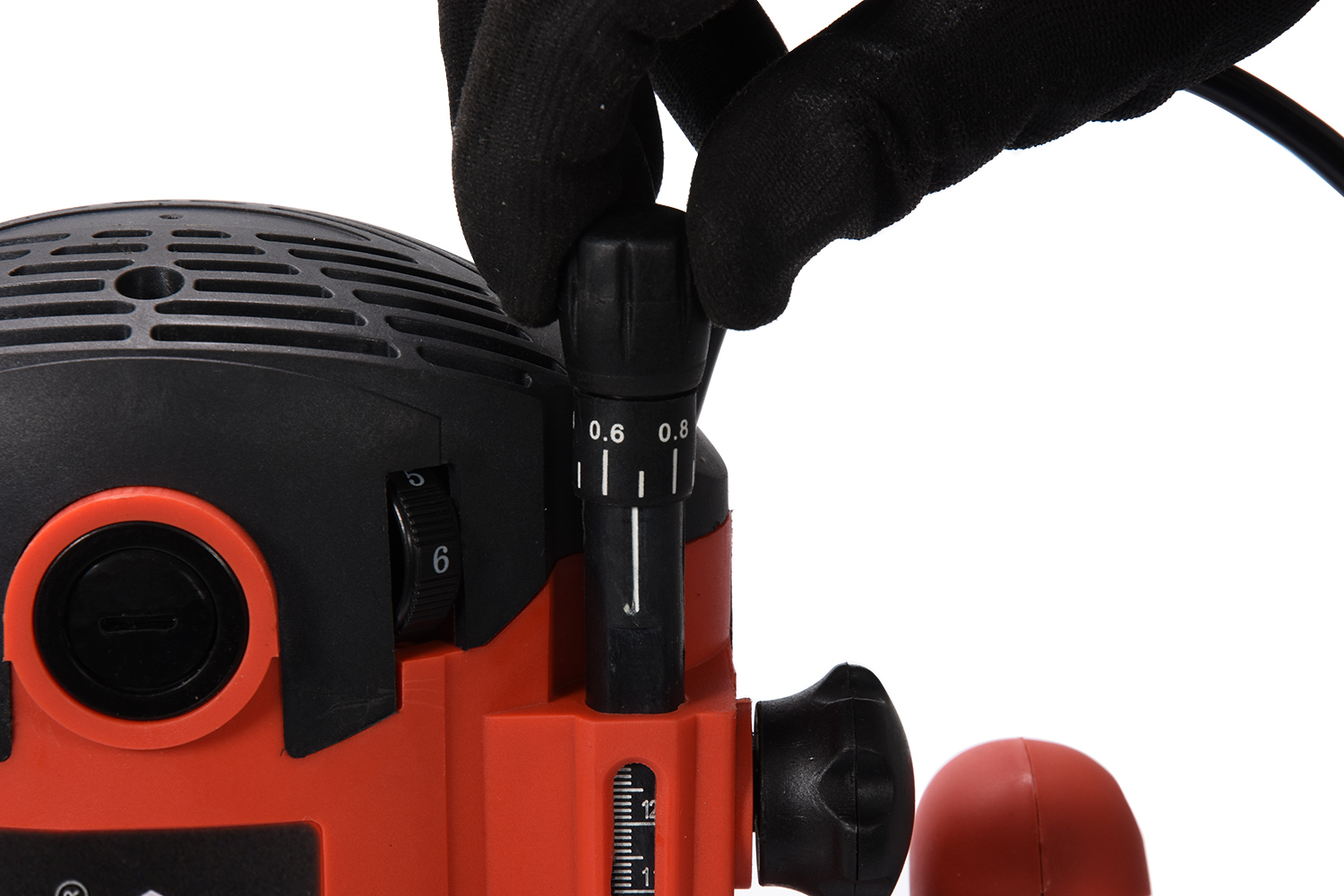 FREZARKA GÓRNOWRZECIONOWA 2100W + ZESTAW FREZÓW Maksymalna moc 2100 W