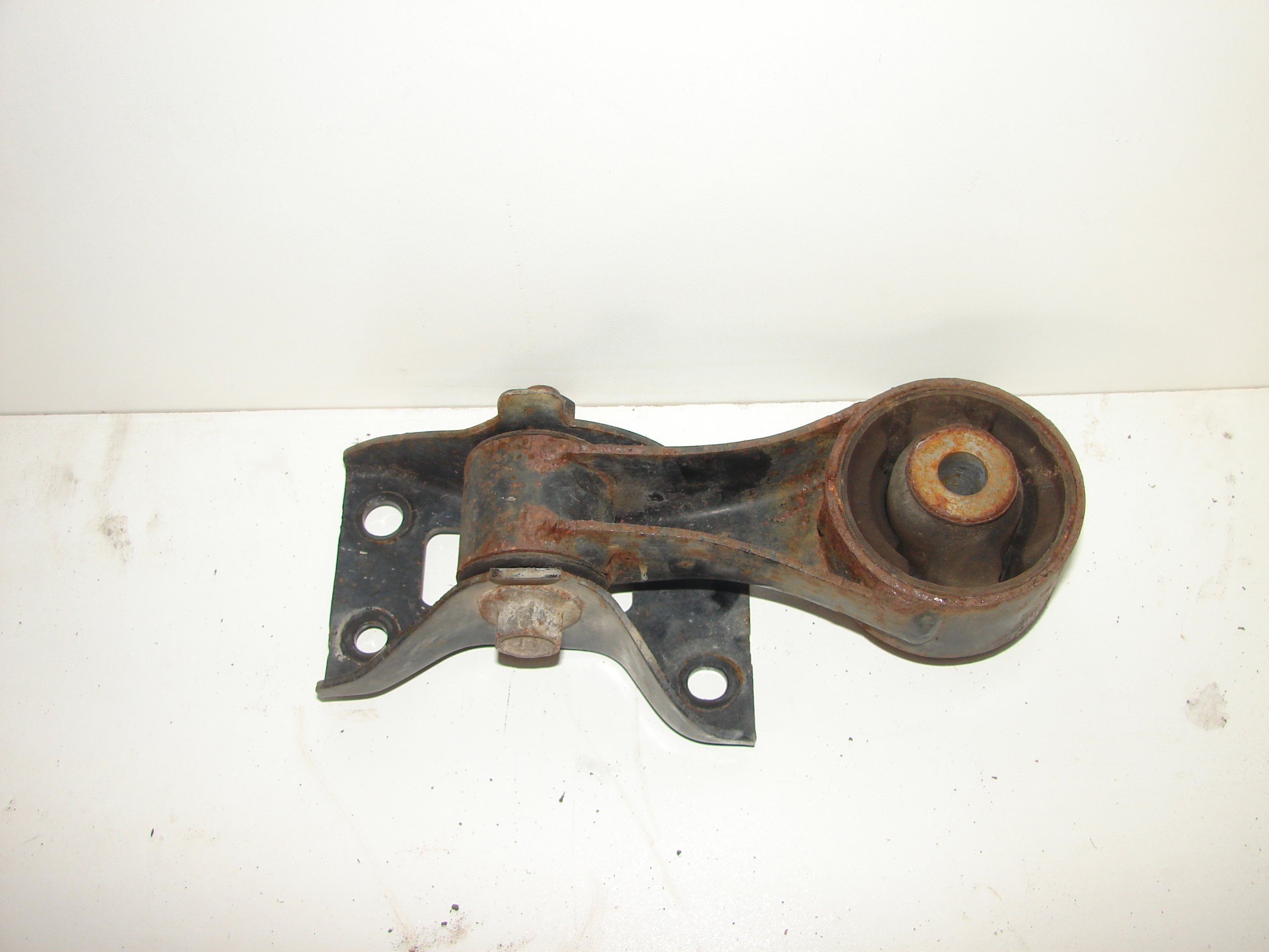 engine mount PEUGEOT 107 C1 AYGO 05-12 petrol
