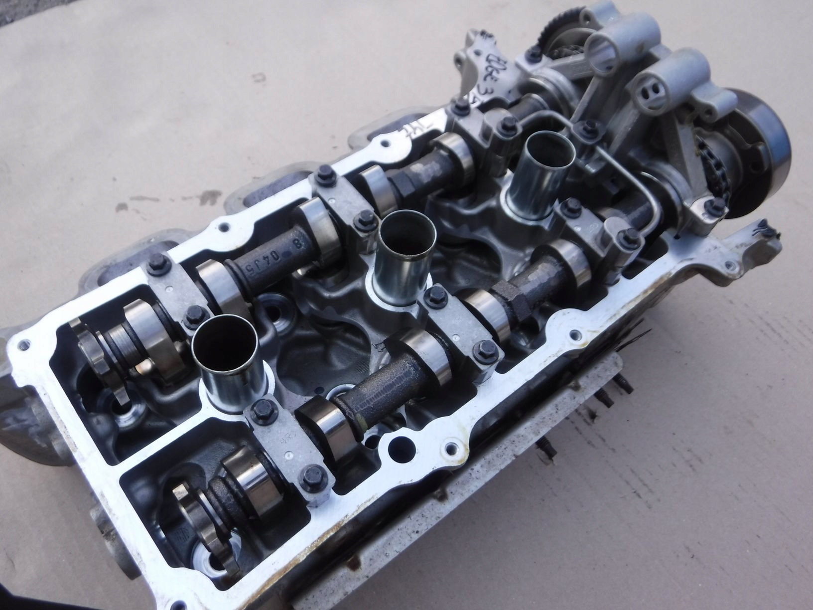 GŁOWICA SILNIKA FORD EDGE 3.5 V6 USA 2015- TYLNA Numer katalogowy części RFDG1E-6090-AA