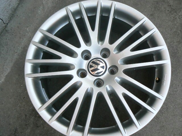 Диск алюминиевый Volkswagen OE Vo082 Риал 8.0