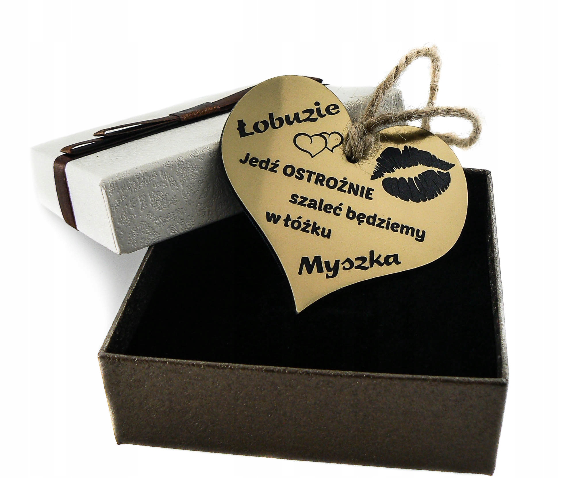 

Zawieszka do auta samochodu Serce laminat