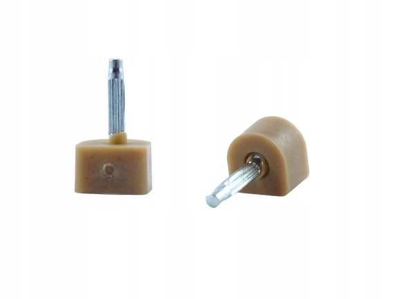 

Fleki do butów z cienkim bolcem beż 2,4mm 12x12 mm