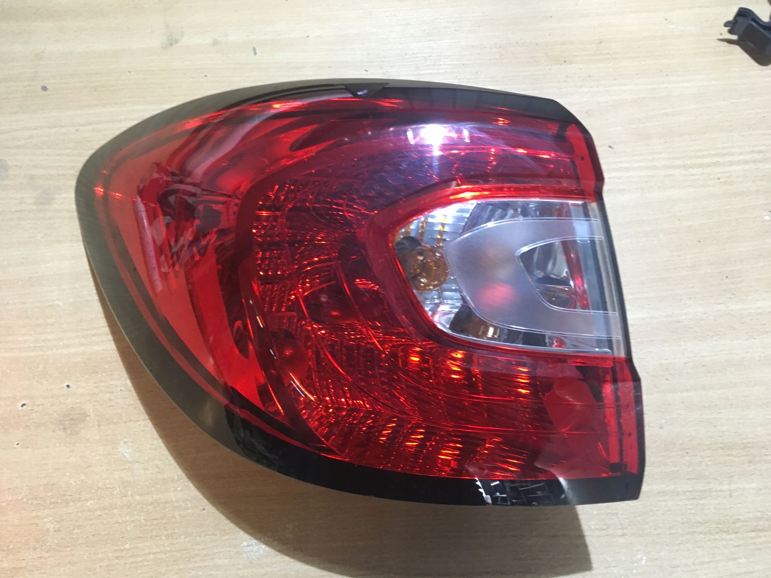 фонарь левый renault CAPTUR