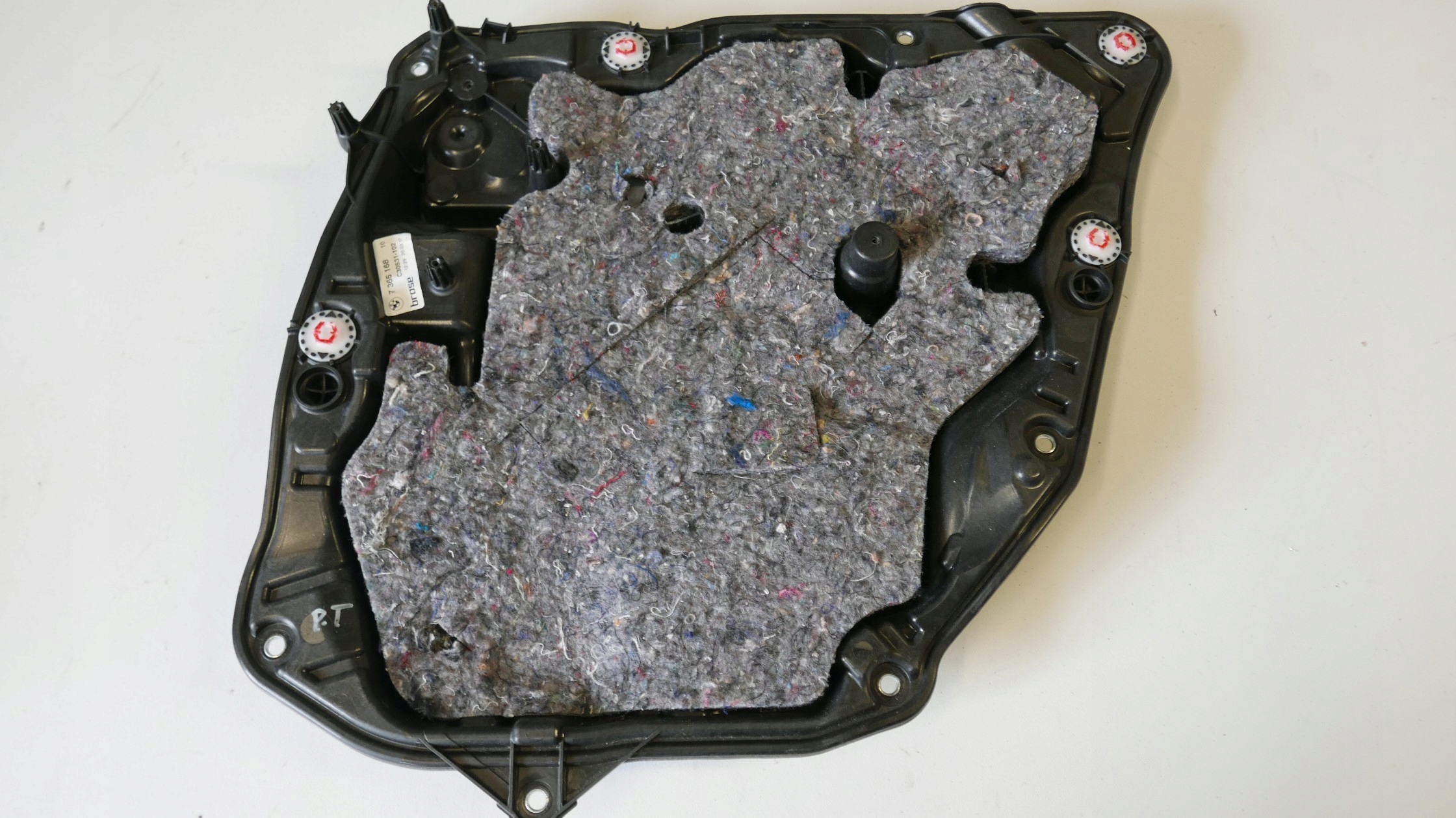 BMW G30 OSLONA MASKOWNICA DRZWI PRAWY TYL 7365168