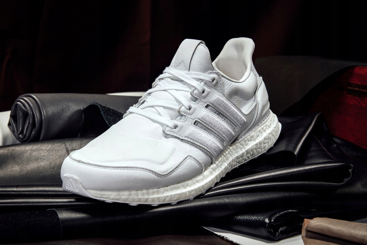 

Adidas Ultraboost Leather Cloud White