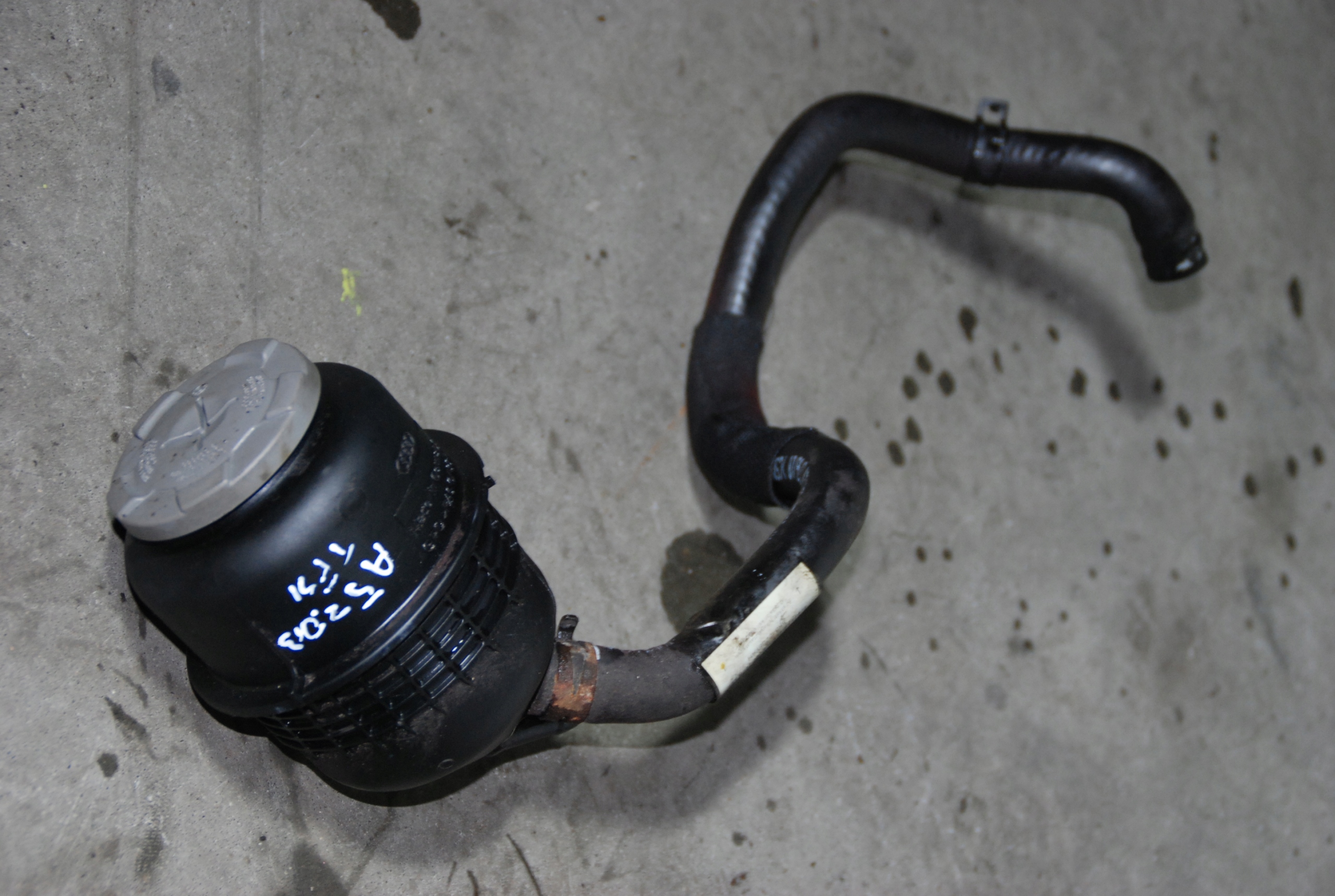 ZBIORNIK WSPOMAGANIA AUDI A5 A4 8T 2 0 TFSI