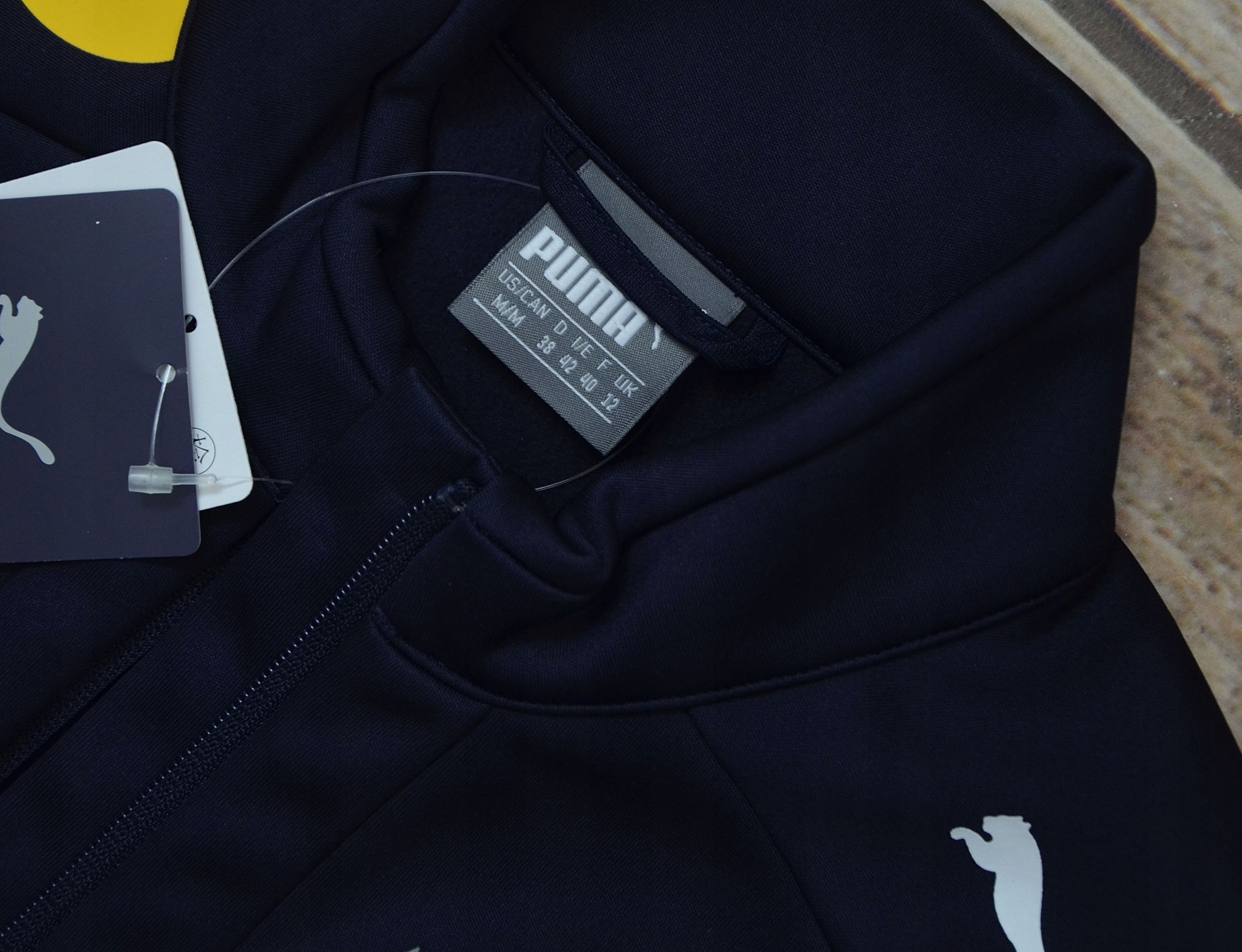 KURTA DAMSKA PUMA RED BULL RACING SOFTSHELL R.XXS Rozmiar XXS