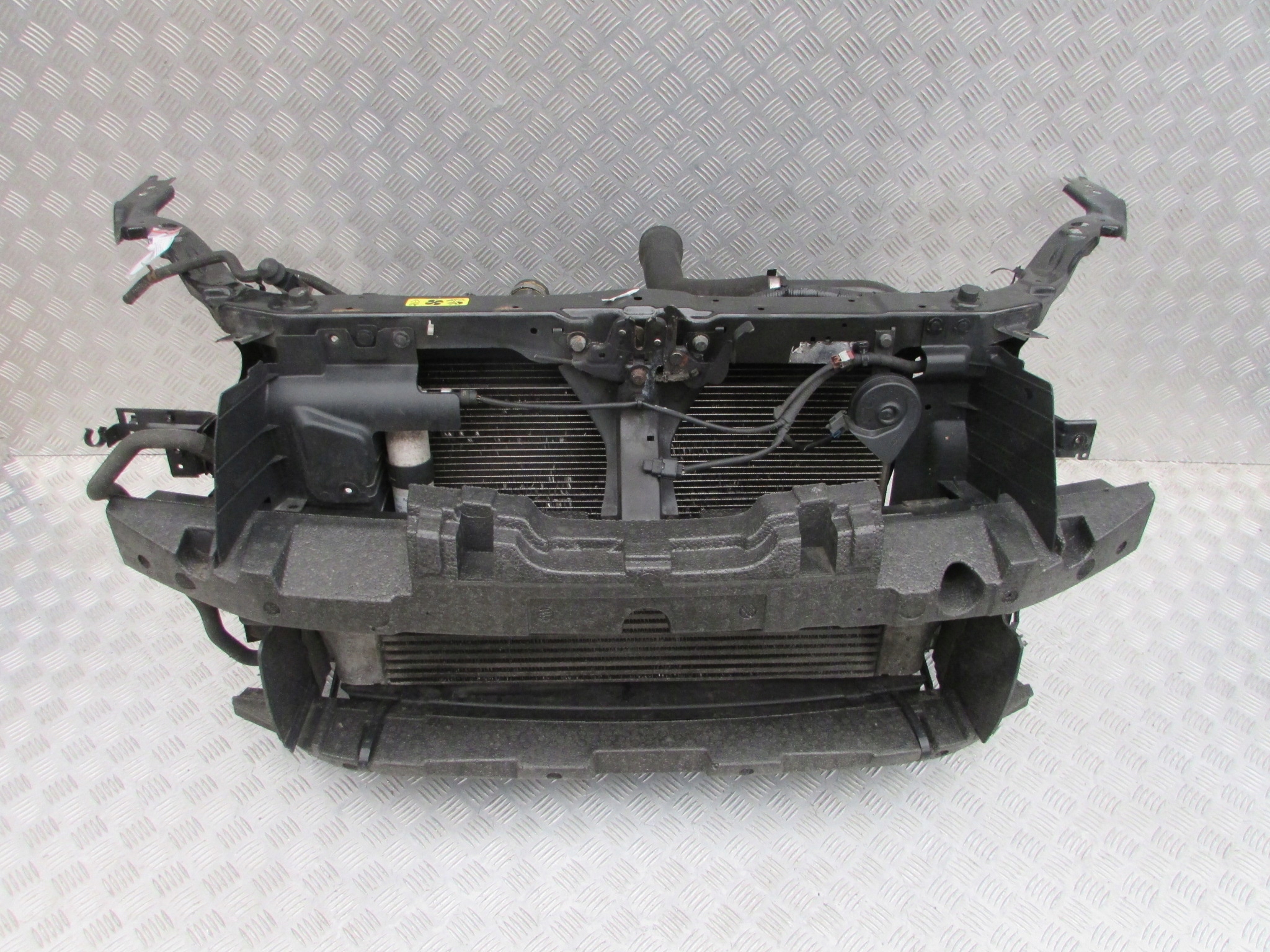 PAS WZMOCNIENIE CHŁODNICE 1.5DCI QASHQAI J10 +2 09