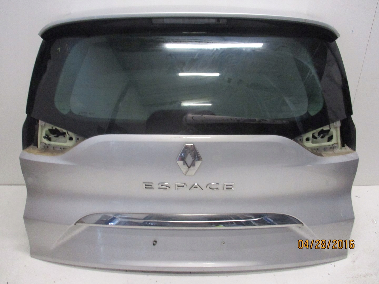 Klapa tylna RENAULT ESPACE KAMERA 15R Producent części Renault OE