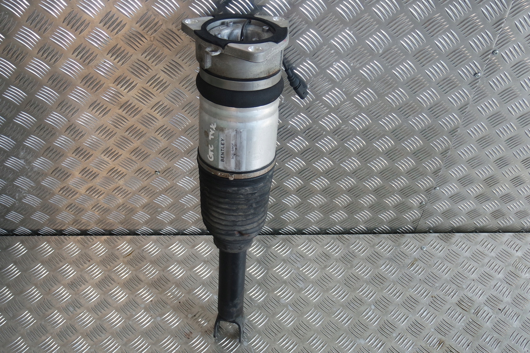 АМОРТИЗАТОР ЗАД. БЕНТЛІ GT GTC РЕСТАЙЛІНГw7616002f