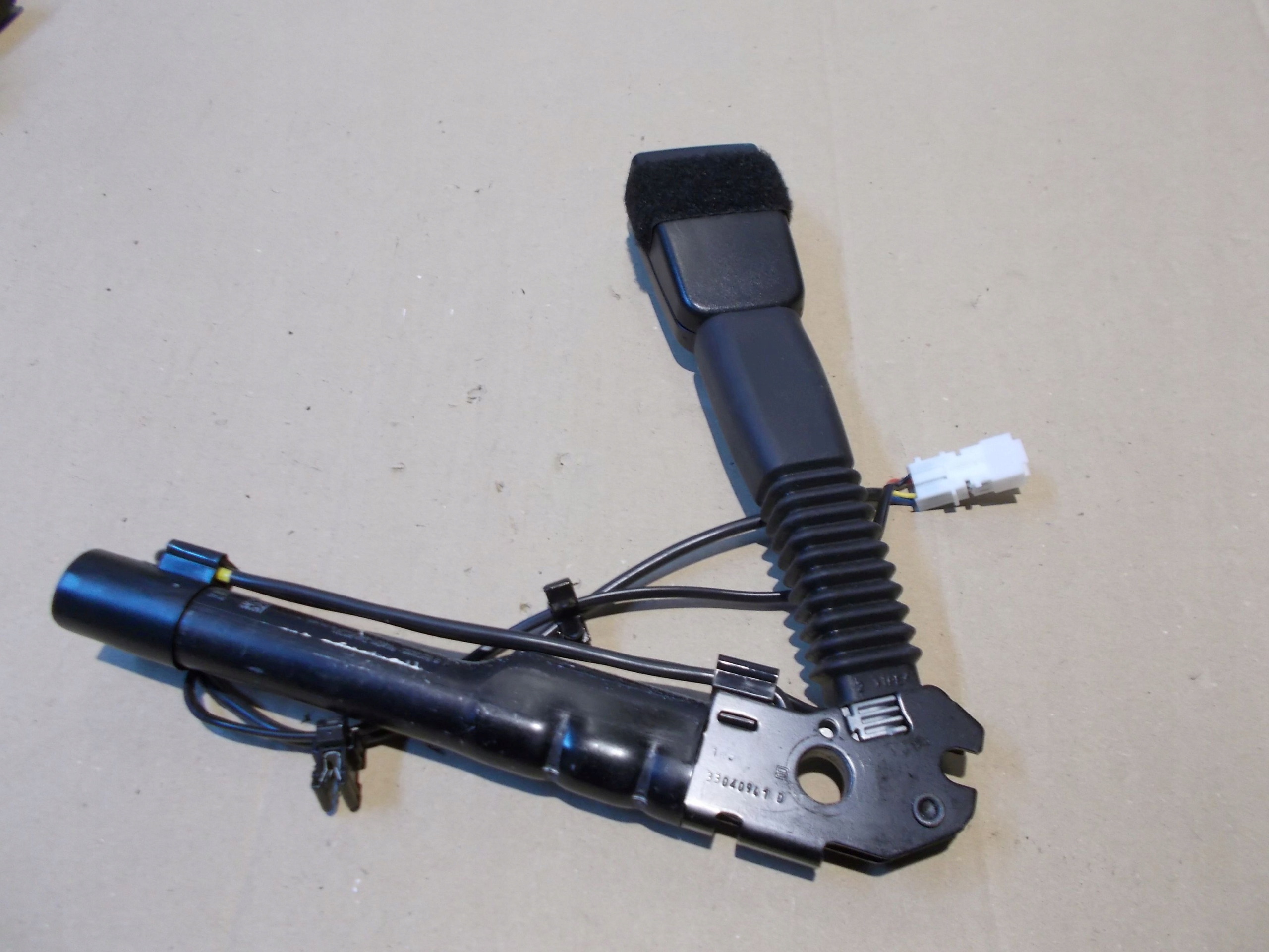 7259388 - BMW F20 F22 F30 F32 F34 F36 натягувач ременя П