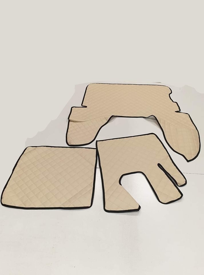 DYWANIKI PODŁOGA TIR MAN TGX ROCZNIKI ECOSKÓRA EAN (GTIN) 5904151600834