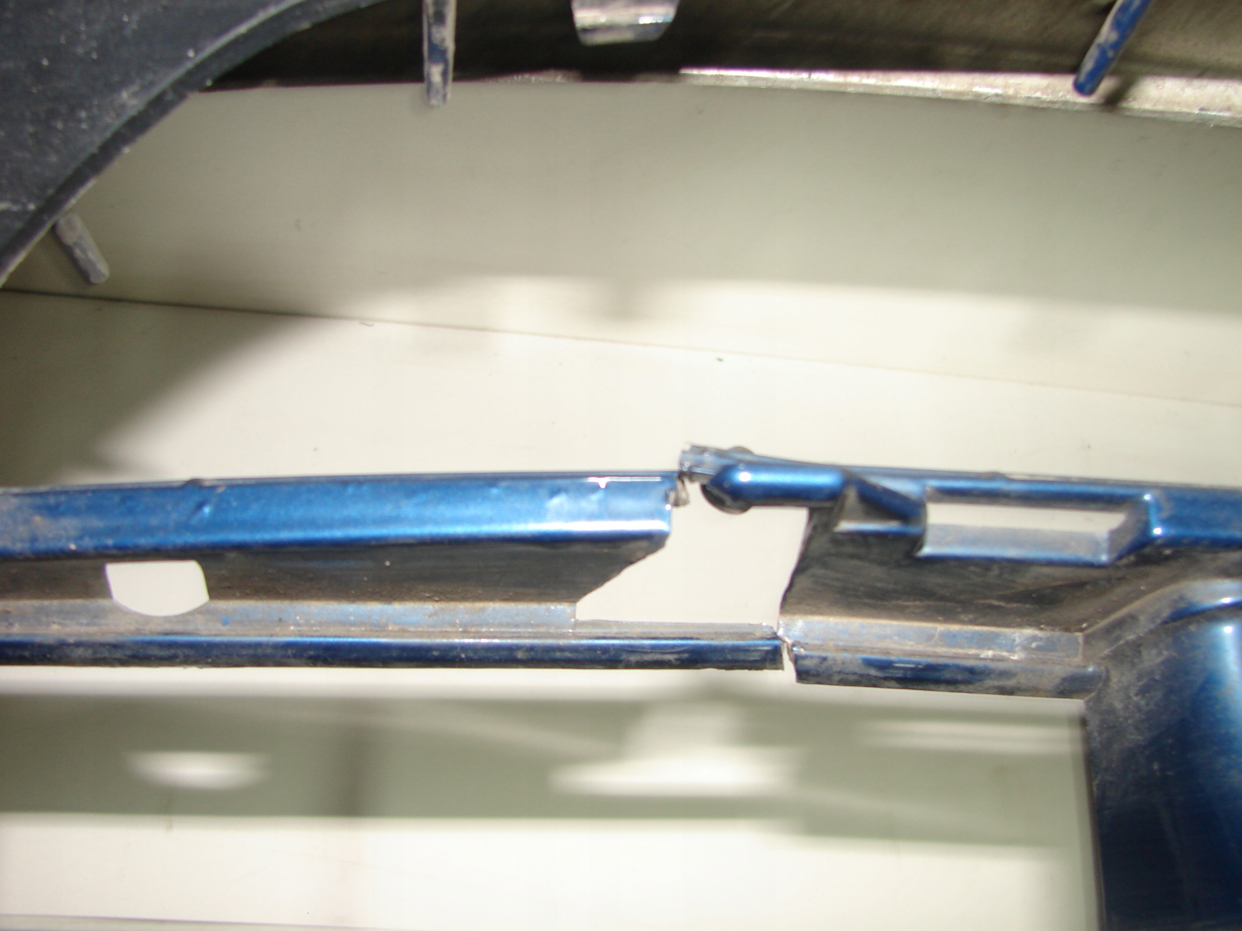 FRONTSTOSSSTANGE VORNE BMW 3 E46 98-01 COUPE CABRIO