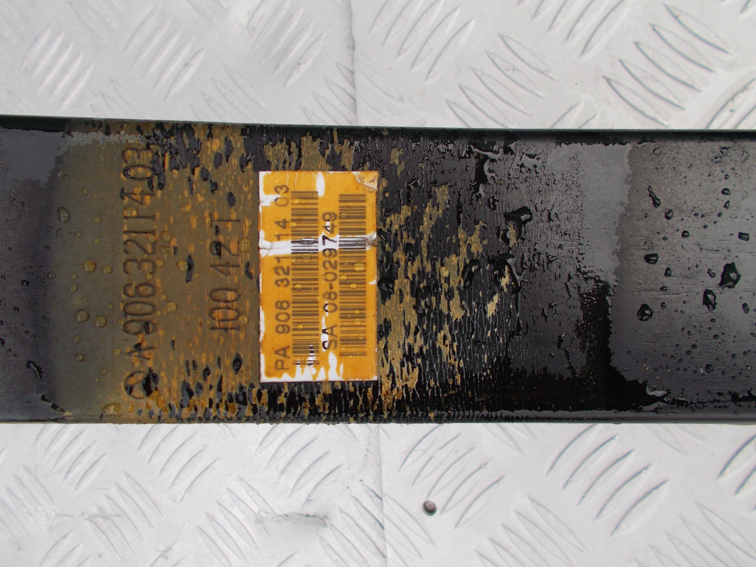 MERCEDES SPRINTER 906 VW CRAFTER RESOR front plastic GUMY komplet OEM